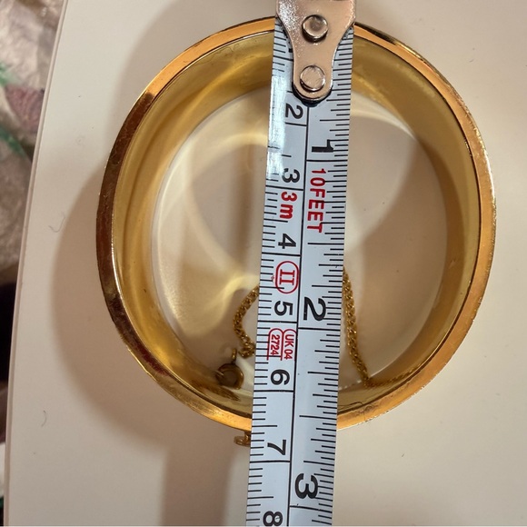 MONET vintage 1970’s modernism Brushed Gold oversized Wide Bracelet - Picture 14 of 15